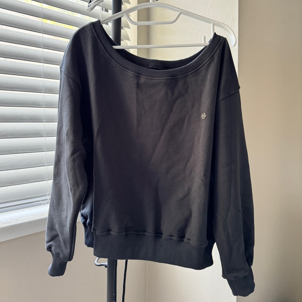 [final sale] Asymmetric gray sweatshirt